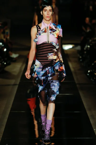 Look 31